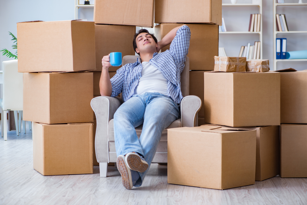Tips to Beat the Heat While Moving This Summer